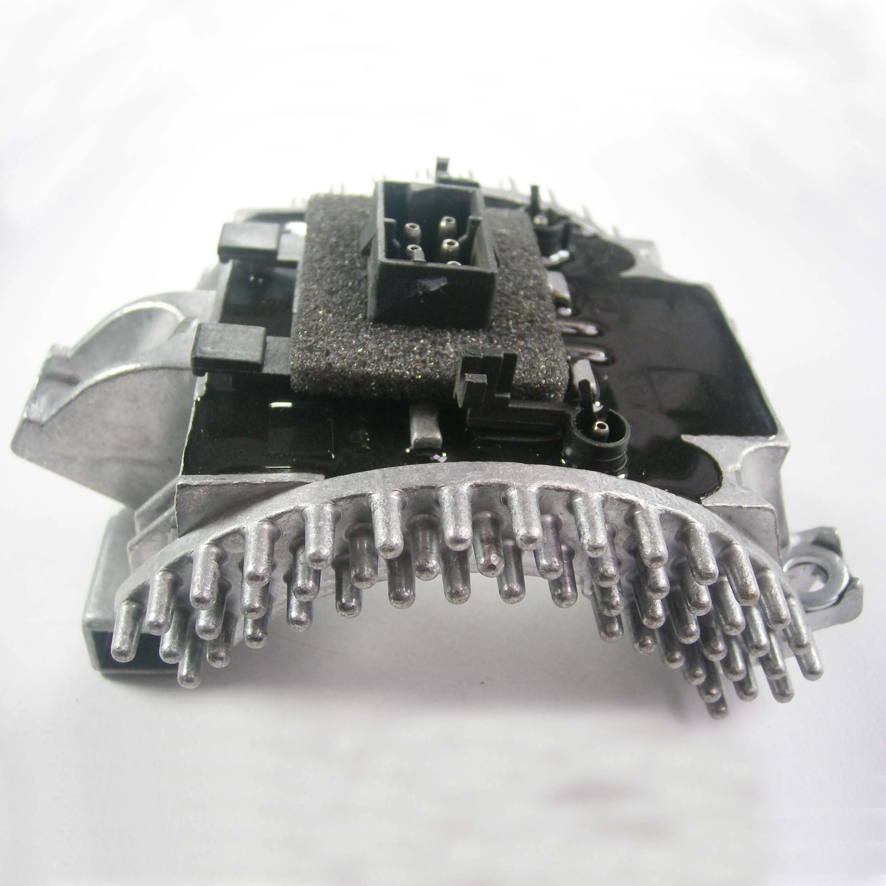 64118391399 8391399 64116923 Blower Motor Resistor Regulator For BMW 7 E38 740IL 2403-258649 2403258649