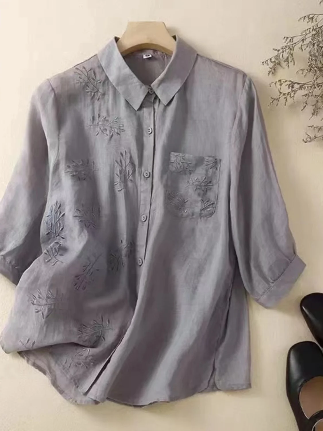 

Ele Loose Cotton Linen irt Embroidered f Sve Thin New Summer Top for Women Simple Sle Collar Button Detail