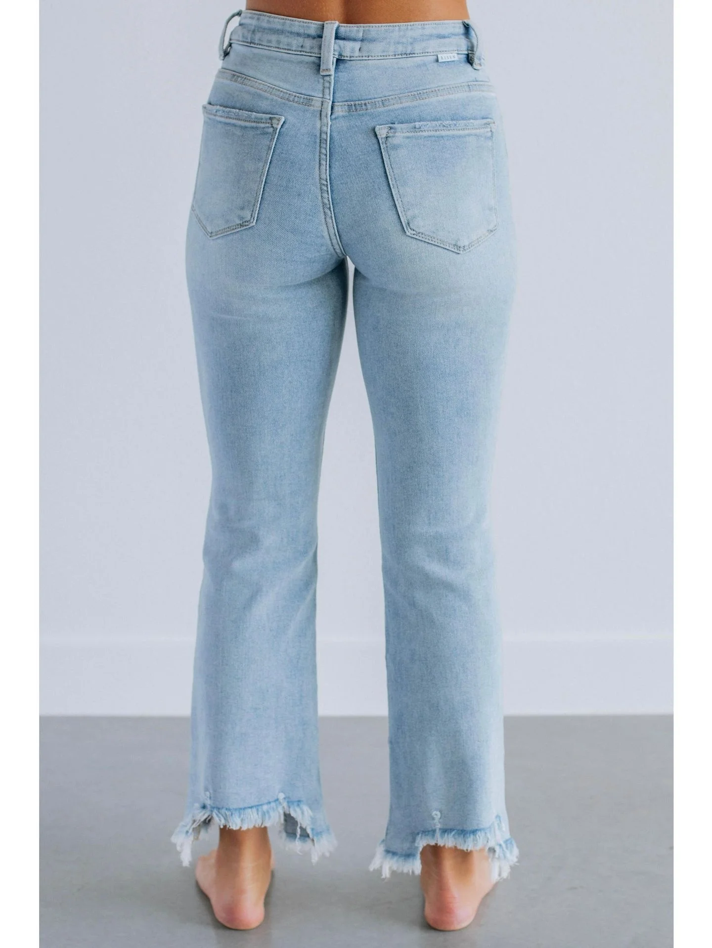 

Джинсы Bootcut большого размера для женщин с отделкой Willowy Изящные Элегантные Изящные Нежные Изящные Маленькие Легкие Прочные Прочные Прочные Нейтральные