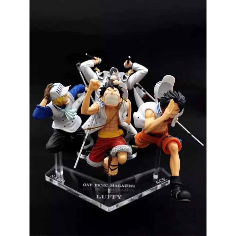 Bandai BANPRESTO One Piece Figure Monkey D Luffy Anime Model Gift Anime Character New 17cm Doll Navy Dreamland Statue Collect