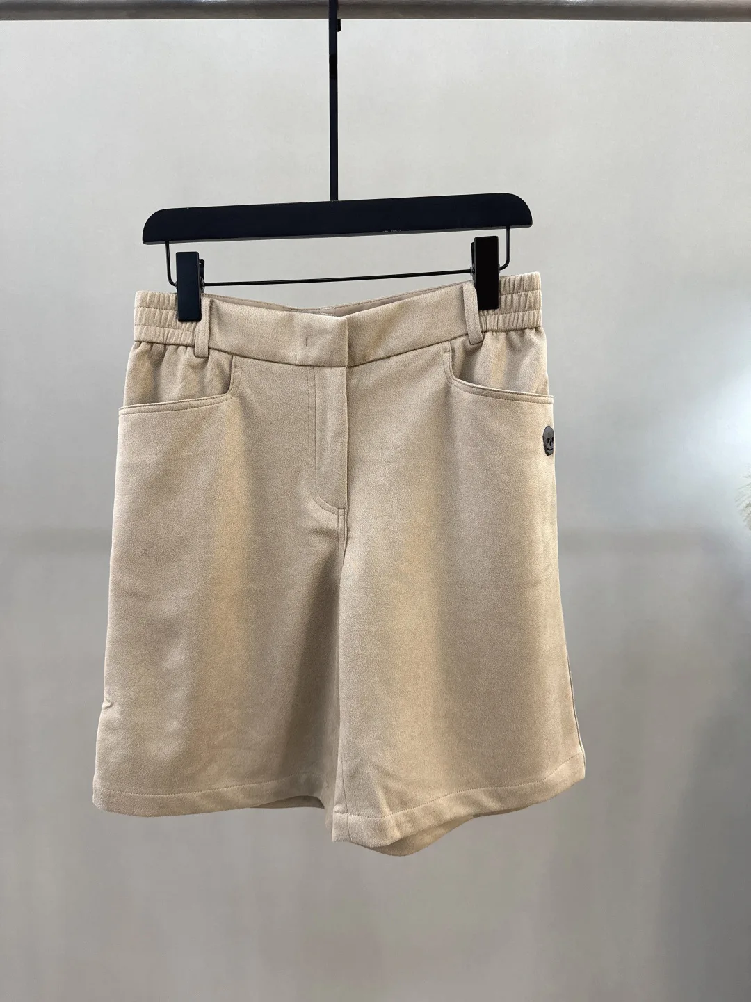 

Women's Golf Apparel: New Fall/Winter Khaki Chinos—Stylish and Versatile