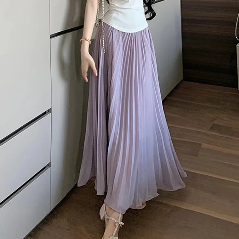 French Style Trendy Sleeveless Wave Neck Vest for Women in Summer, Gentle and Luxurious, High Waisted Skirt Two-piece Set