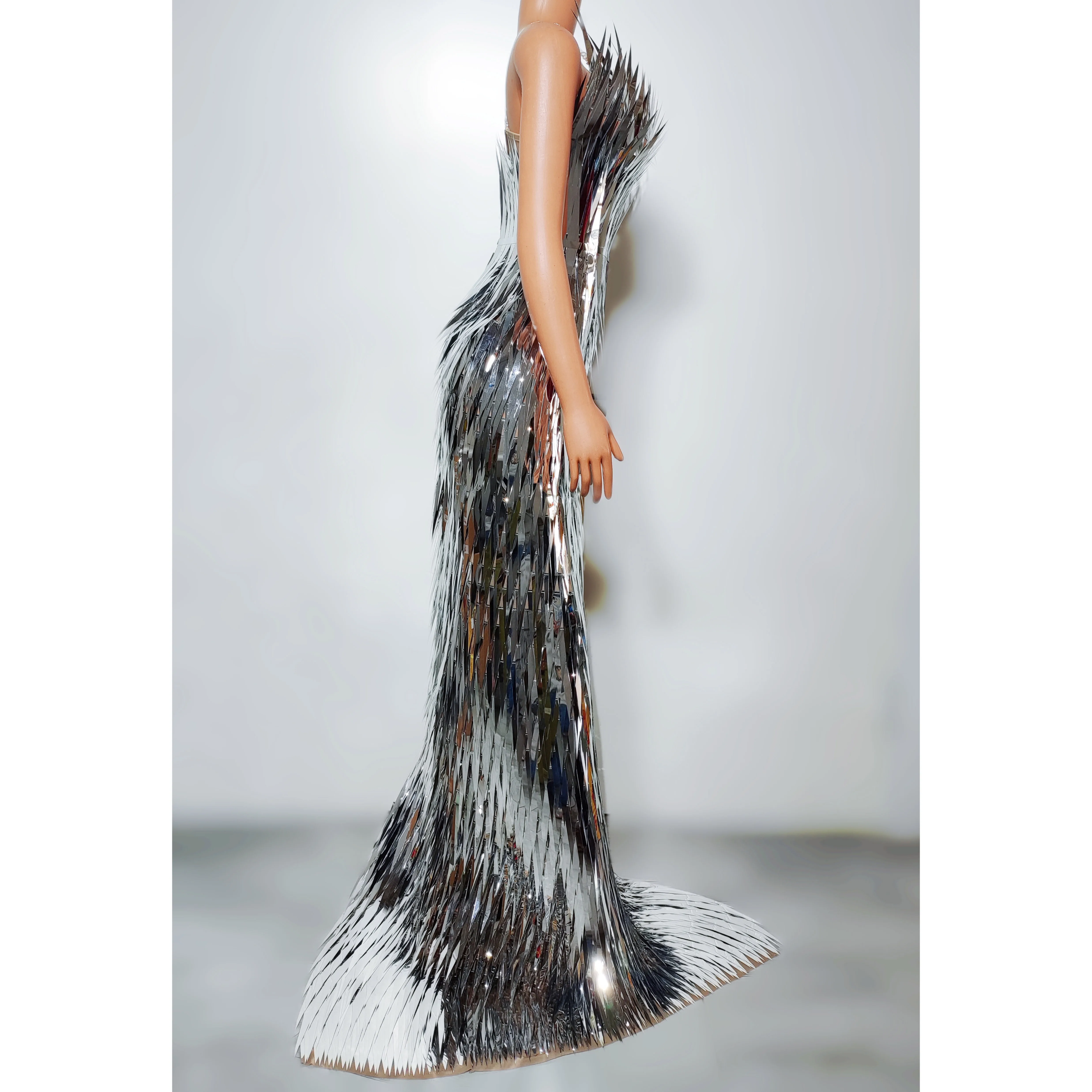 Sukienka ceremonialna damska srebrna błyszcząca bez rękawów długa sukienka kostium do tańca gogo strój na festiwal imprezę występ sceniczny yj310