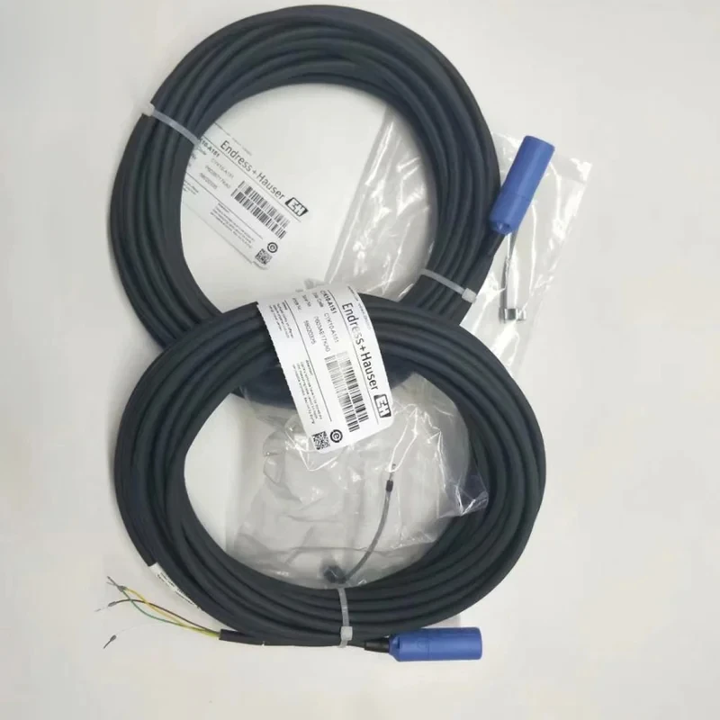 E H CYK10-A151 New CYK10-A151 Endress Hauser Digital Measuring Cable