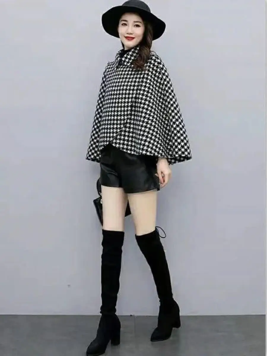 ハイエンドの女性用ウールコート、ルーズフィット、ファッショナブルなプードルカラー、フェイクカラー、多用途、秋と冬のアウターウェア