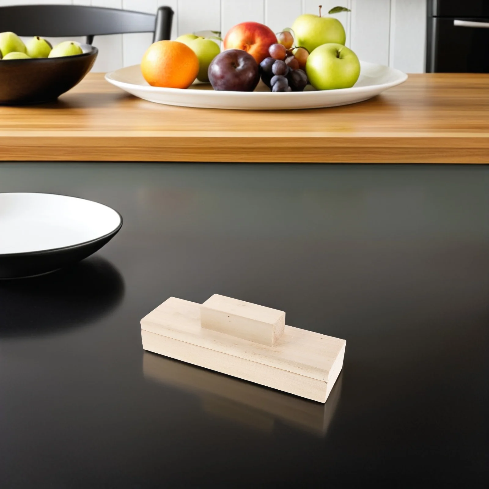 

Manual Wood Chestnut Opener Tool Non Slip Handle Nutcracker for Chestnuts Pecans Quick Shell Breaker Kitchen Gadget