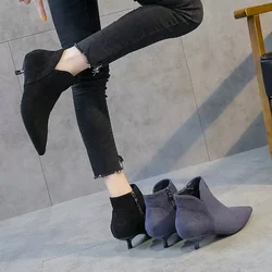 Nuovi stivaletti 2023 per le donne stivaletti a punta a spillo tacchi bassi per le donne scarpe femminili con tacco alto e grosso