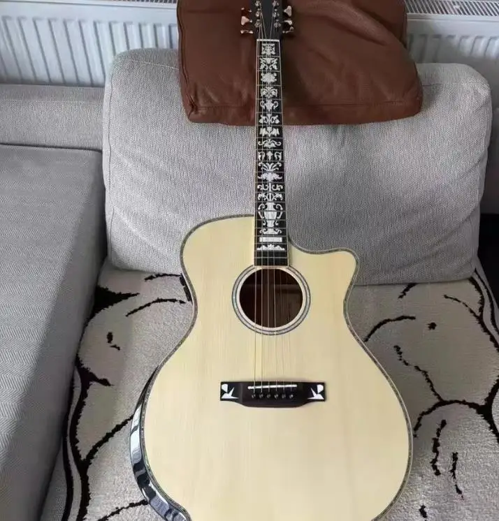 

Beginner's Folk Acoustic Guitar Spruce Top Rosewood Fretboard Hi-gloss Finish 40 Inch