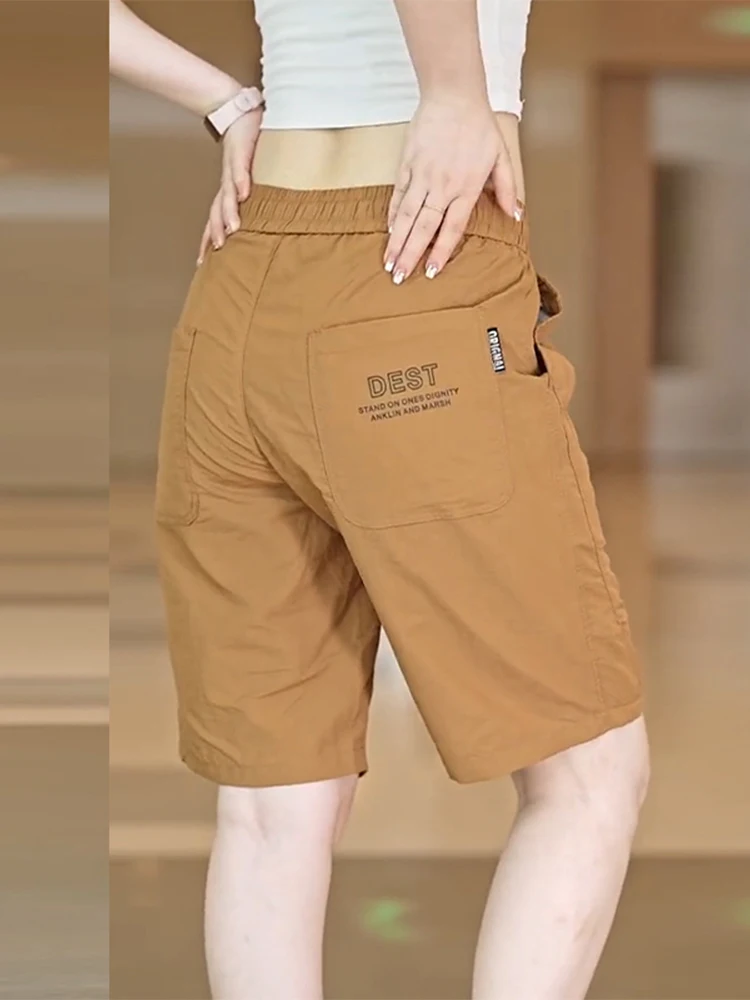 

Лето 202, мужские повседневные свободные прямые брюки с принтом, тонкие брюки пять четвертей, удобные дышащие модные брюки со средней талией...