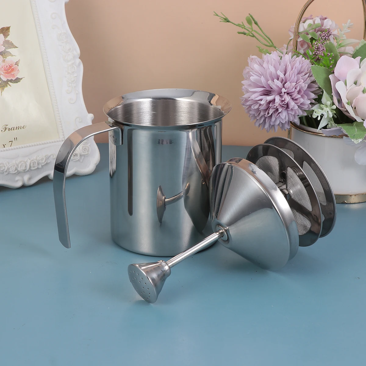 

Stainless Steel Manual Frother Double Mesh Design Frothing Pitcher 400Cc Heat Resistant For Whole Skim Goat Hemp Milk