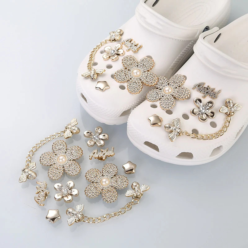 Luxury Crystal Flower Pearl Shoes Charms Set Summer Shiny Metal Chain Clogs Decorations DIY Detachable Woman Shoes Accessories