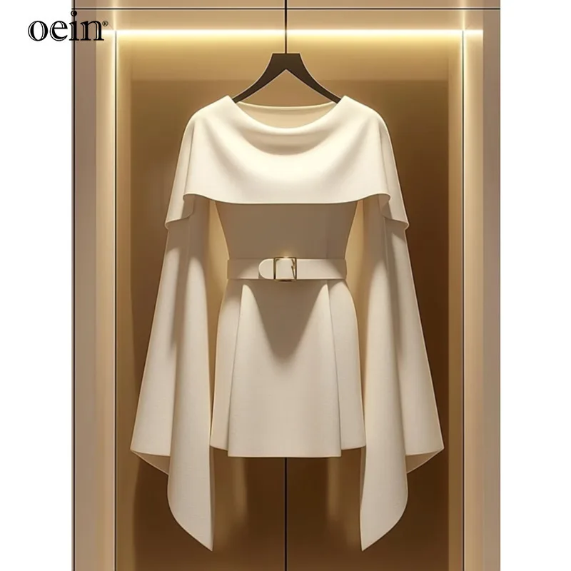 [oein] Rich luxurious, with a touch of socialite style design. Long sleeved shirt, niche and unique. Round neck pullover, small