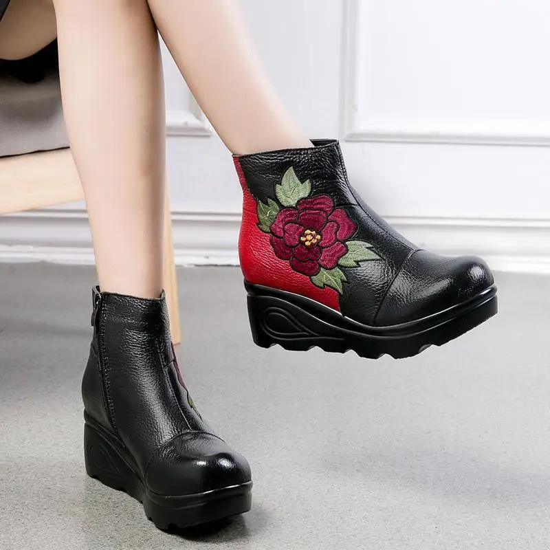 Glglgege 2019 New Women platform Boots Embroider Ethnic Winter Ankle Boot  Round Toe Wedge Heel Shoes Warm Cowboy Botas Mujer