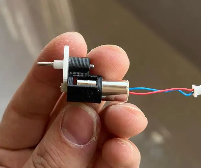 Kernloze motor 8520 met versnellingsbak, reductie-eenheid 5030-prop voor RC-vliegtuigdrone, propellersysteem met variabele steek ​