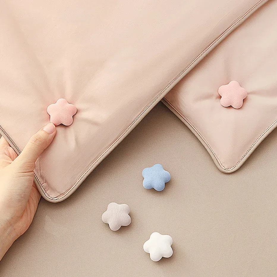 Flower Quilt Holder One Key to Unlock Bed Sheet Duvet Cover Fastener Clips Anti-slip Blanket Buckles Comforter Fixer Pins