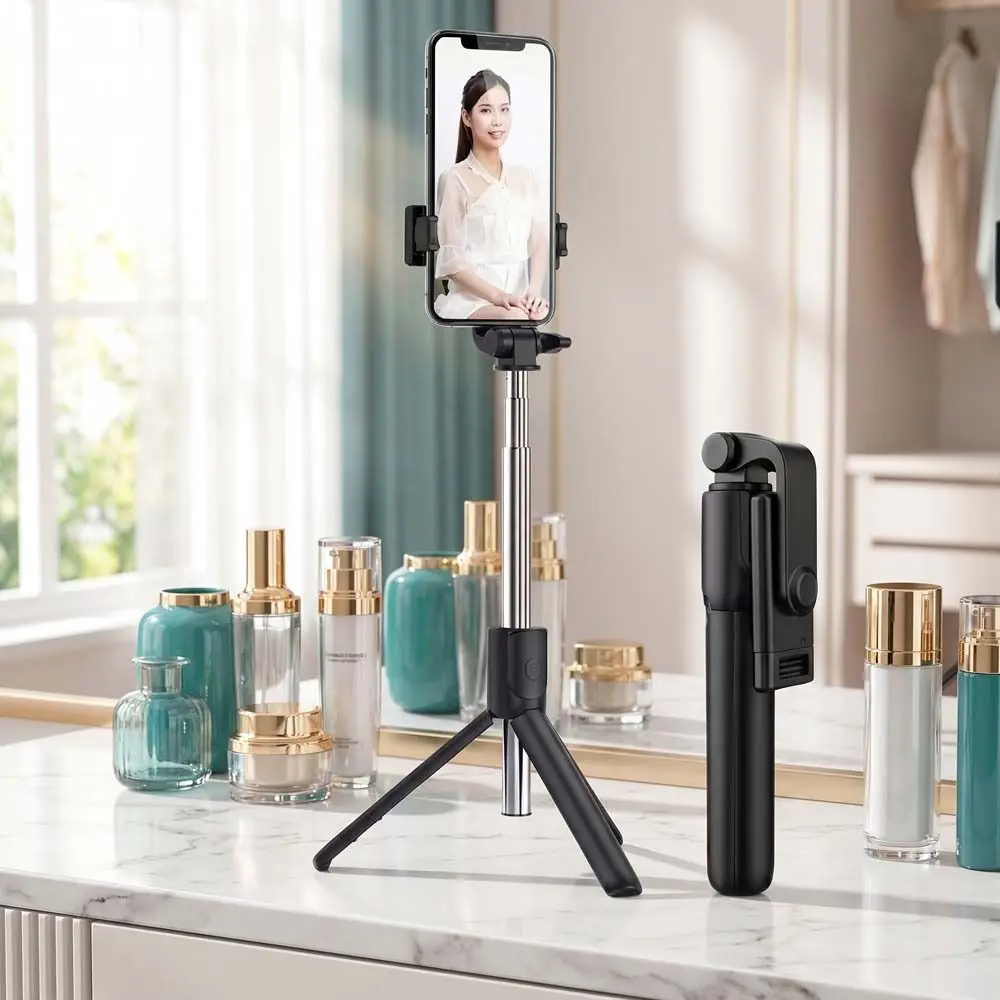 

360° Rotating Telescopic Selfie Stick Portable 70cm Bluetooth Selfie Stick Handheld Adjustable Selfie Stick Tripod