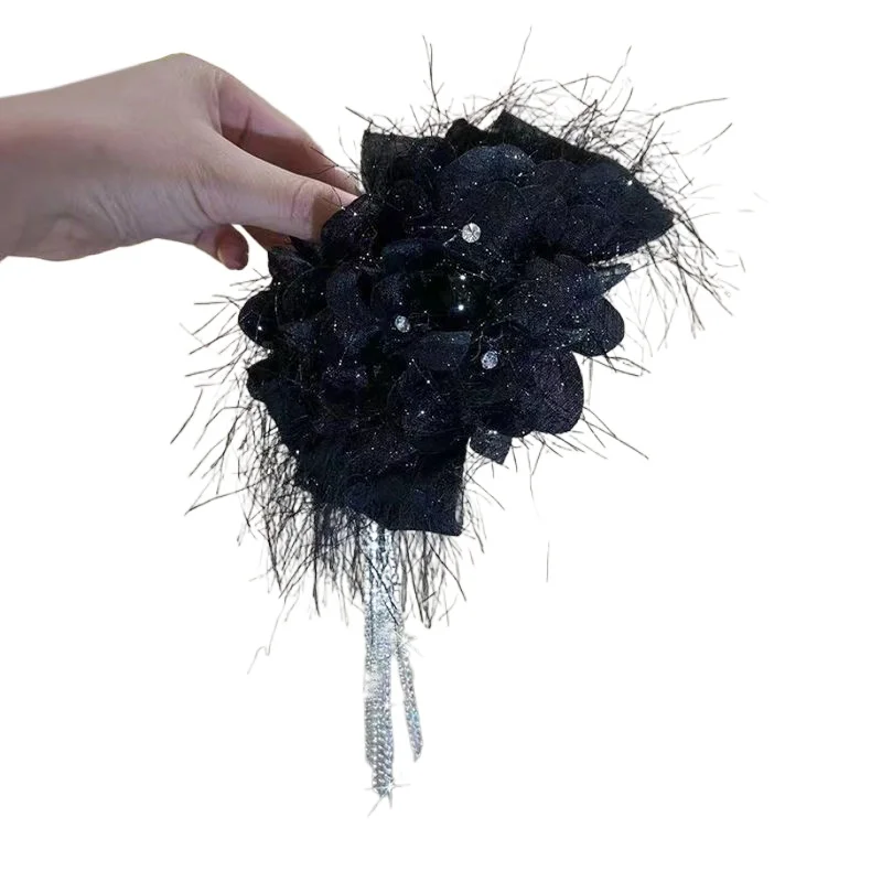 Pince à cheveux de requin noir brillant pour femme, pompon fleur moelleux, vêtements de sauna, pince à cheveux pour femme, style français, fête romantique, nouveau