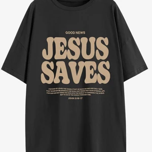 Camiseta solta de algodão para mulheres, boa notícia Jesus salva para Deus, vestuário de Jesus, camiseta cristã, top estético moderno e casual 6 principais vendas camiseta feminina jesus cristo - №4