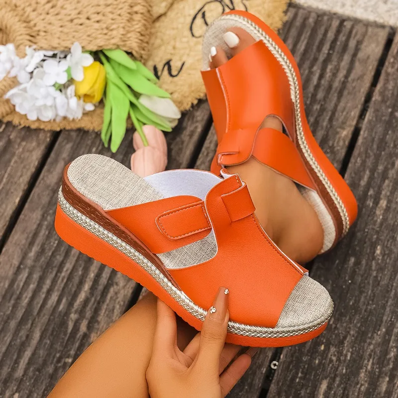 

Женские сандалии на толстом каблуке с открытым носком, повседневные, с круглым носком, на резиновой подошве, легкие пляжные шлепанцы из Юго-Восточной Азии