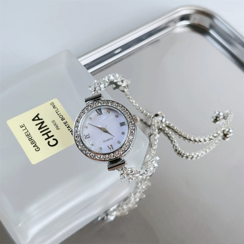 Luxury fishtail chain watch light luxury high quality fashion exquisite niche simple silver elegant waterproof women\'s watch