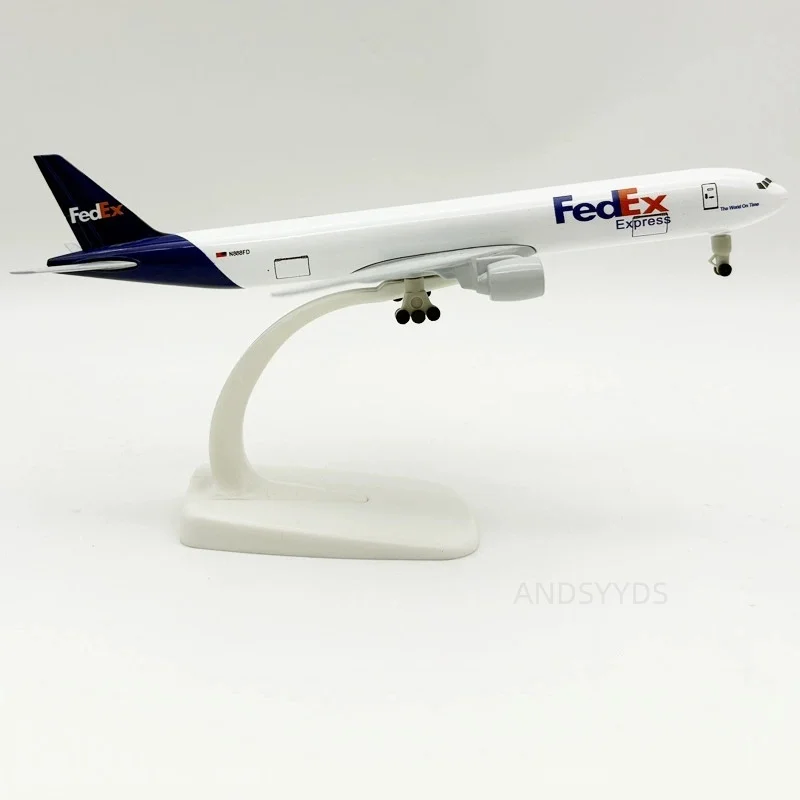 Boe-ing 777 Air Fedex B777 Airways Model Planes 20cm Metal Scale Aircraft Diecast Airplanes Model Kit With Stand Plane Gifts