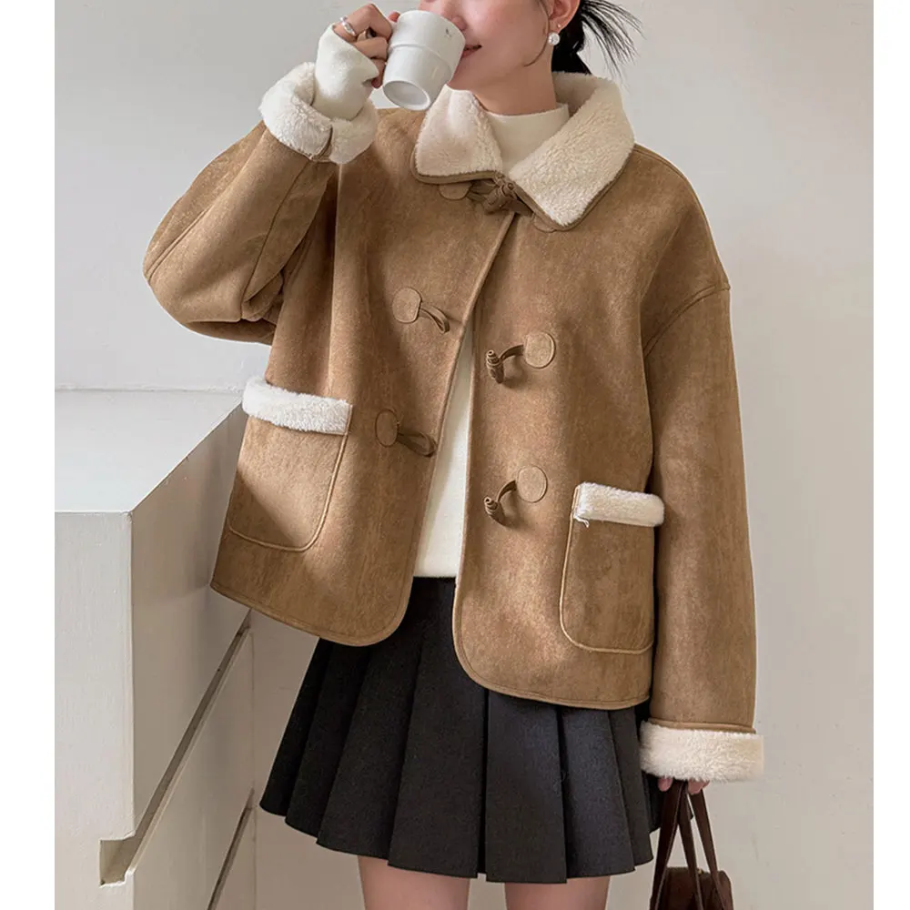 

2025 Women Winter Warm Fake Lambswool Coat Brown Color Jacket Vintage Women Tops Coat Casaco Feminino