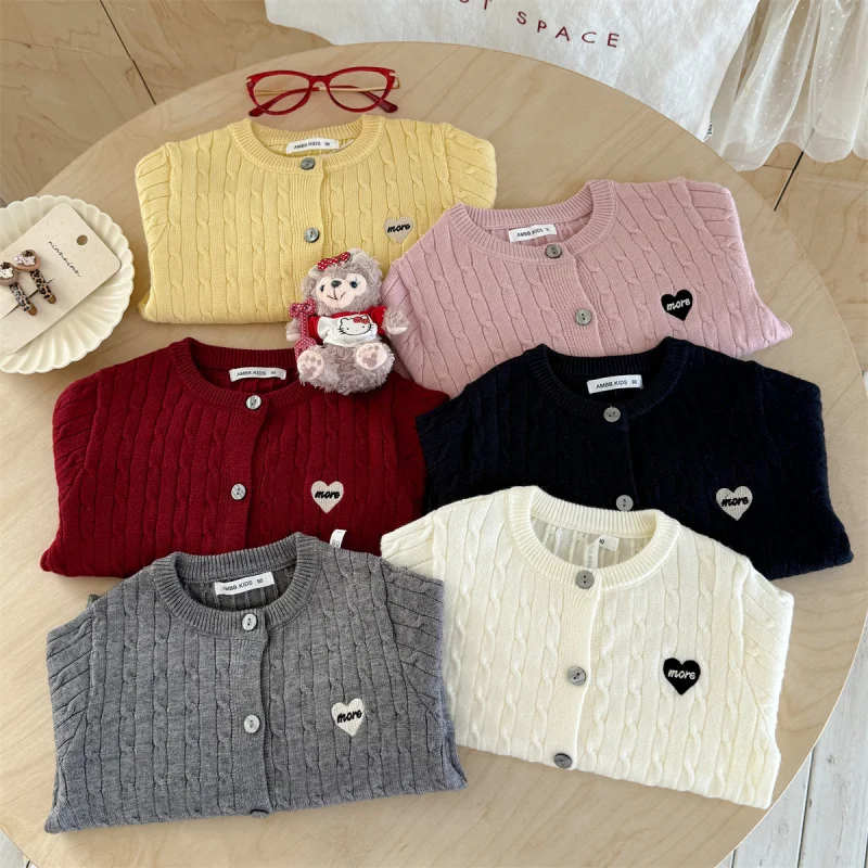 

01-Children's Heart Knitted Cardigan Jacket2025Spring and Autumn New Style Girls' Top Baby Cable Knit Sweater Fashionable