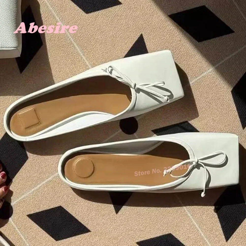 شبشب مسطح أحمر بمقدمة مربعة للنساء ، بغال جلد بعقدة فراشية ، حذاء أنيق أحادي اللون ، فاخر ، مثير ، جديد ، صيفي ،