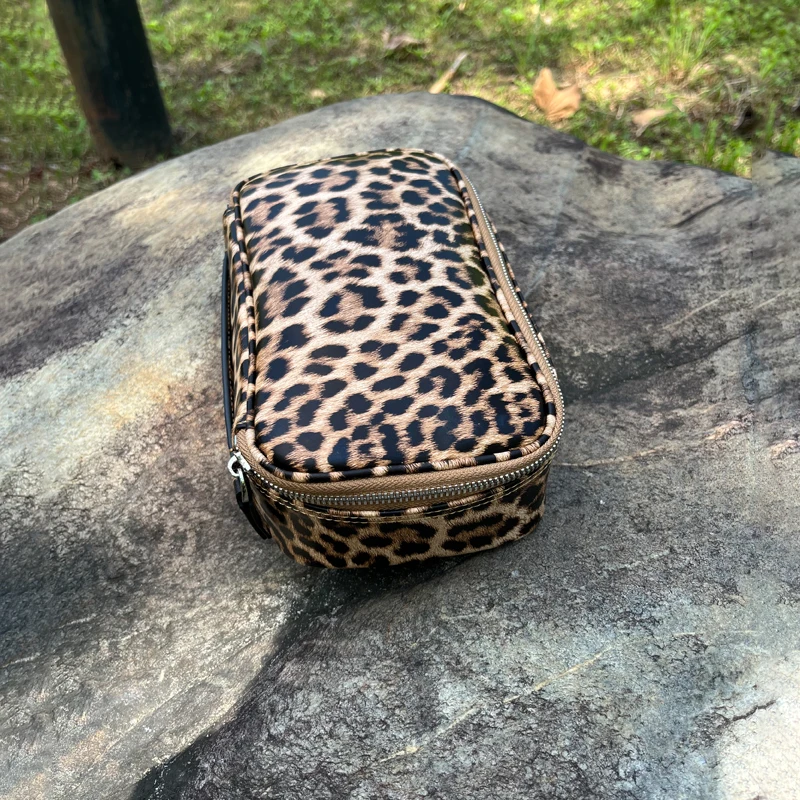 New top layer cowhide leopard print pen holder bag, portable leather storage bag, high-end sense, large capacity travel bag