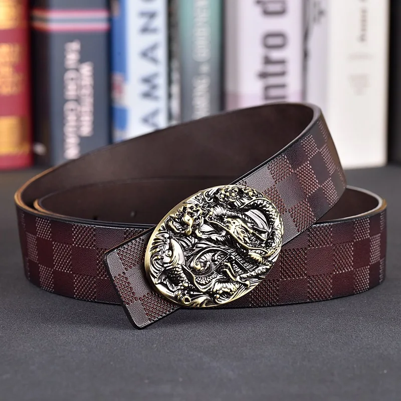 حزام جلد طبيعي للرجال بإبزيم ناعم بتصميم ثعبان عبر الحدود على الطراز الكوري حزام من جلد البقر الشبابي للأزياء المتينة
