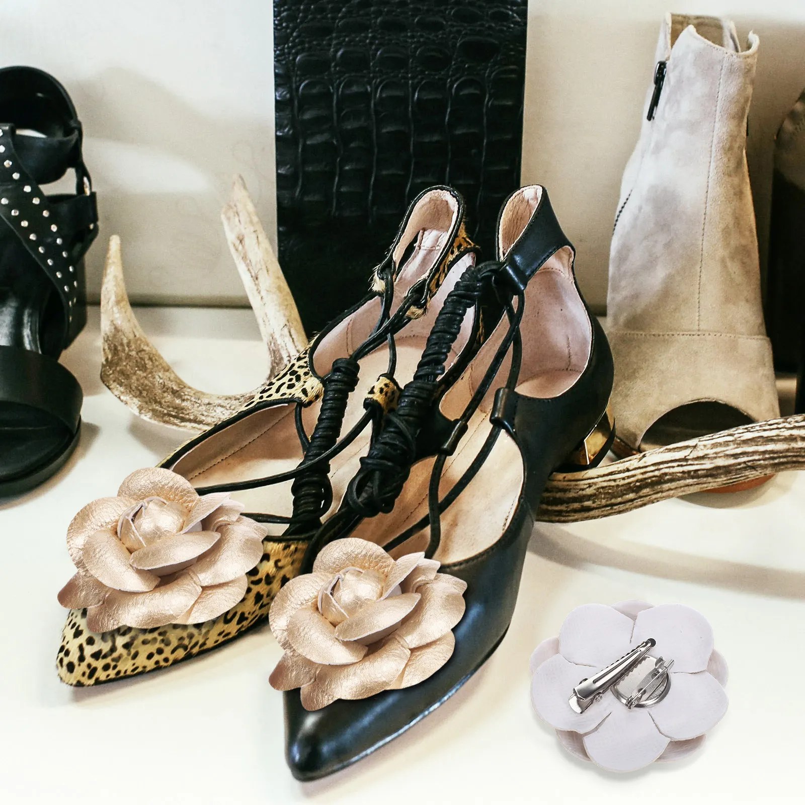 2Pcs Floral Shoe Clips for Women Elegant Shoe Buckle Clips for Flats Heels Wedding Party Footwear Clip