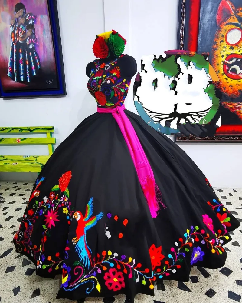 Black Charro Embroidery Quinceanera Dresses Prom Sweet 16 Mexican Girls Sleeveless Zipper vestidos de 15 años