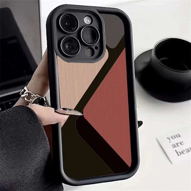 Fashion Zebra Stripes Lattice Pattern Case For iPhone 11 12 13 14 15 Pro Max X XR XS Max 7 8 Plus Camera Protection Soft Cover