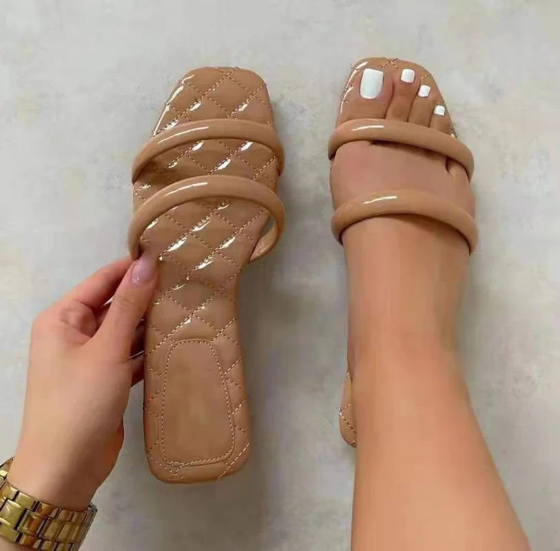 

2023 Women Brown Leather Crisscross Sandals Summer Fashion Rounded toe Flats Sandals Female Sexy Flat Slippers