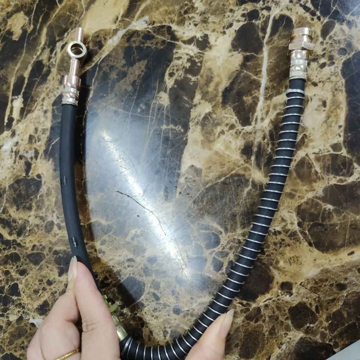Front Brake Hose for DFSK Dongfeng SOKON Glory 360 Spare Parts