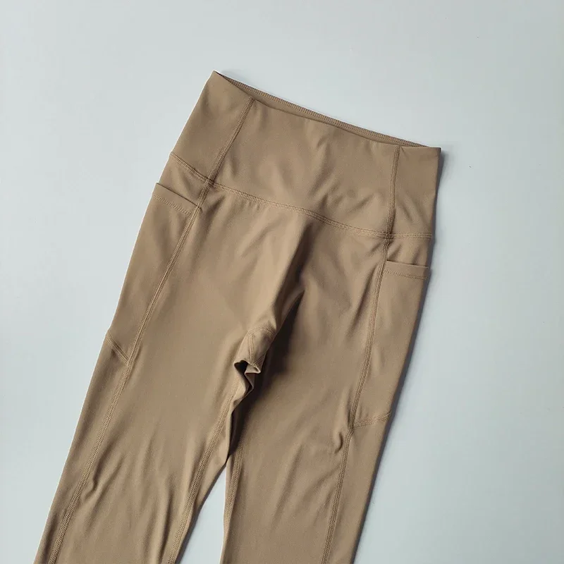 Hochintensives, nahtloses Cross-Back-Yoga-Set mit integrierten Sport-BHs und hochtaillierten, hüfthebenden Fitness-Leggings – Detail 22