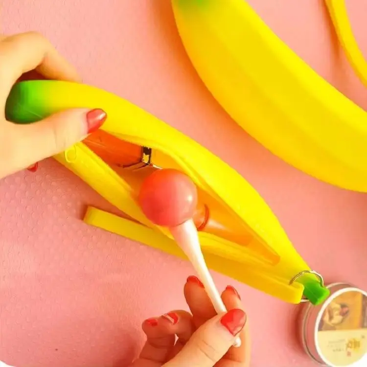 Jonvon Satone 1pcs Silicone Pencil Bags Cute Banana style Kawaii Pencil Bag Children School Bags Stationary Zipper Pencil Bag