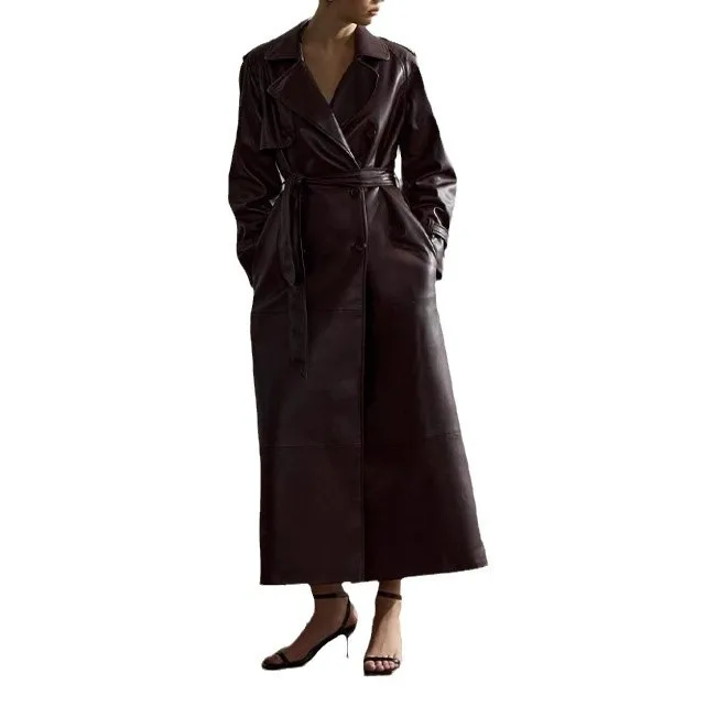 เสื้อโค้ทหนังยาวสีแดงเข้มพร้อมเข็มขัด รุ่นปี 2024 สำหรับฤดูใบไม้ร่วงและฤดูหนาว สไตล์ครอส-บอร์เดอร์ แฟชั่นพรีเมียมสำหรับผู้หญิง