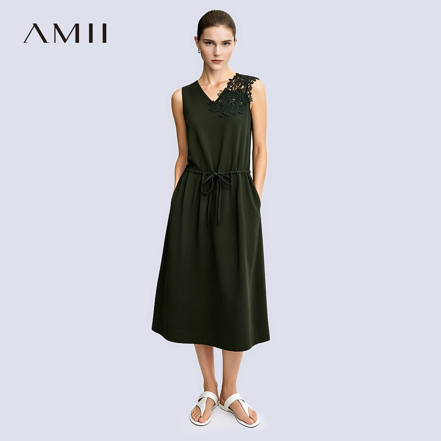 Amii Damenkleid 2026 Sommer Neu V-Ausschnitt Kordelzug Taille Ärmellos Spitzenbesatz Elegantes Büro Casual Midi Damenkleid 12642209