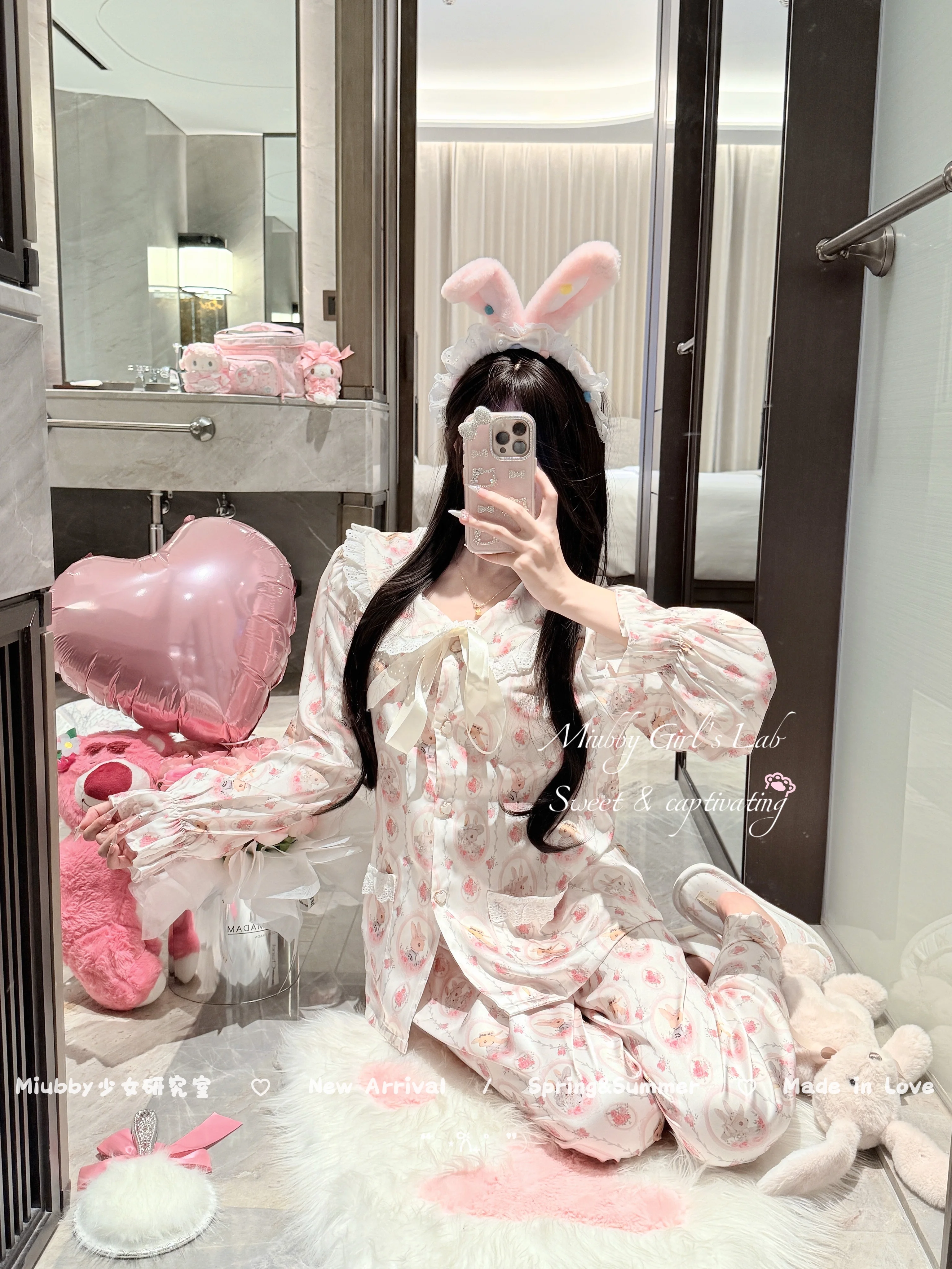 Japanese Original Sweet Girl Cartoon Printed Pajamas Lace Doll Collar Ice Silk Cool Long-sleeved Loungewear Set