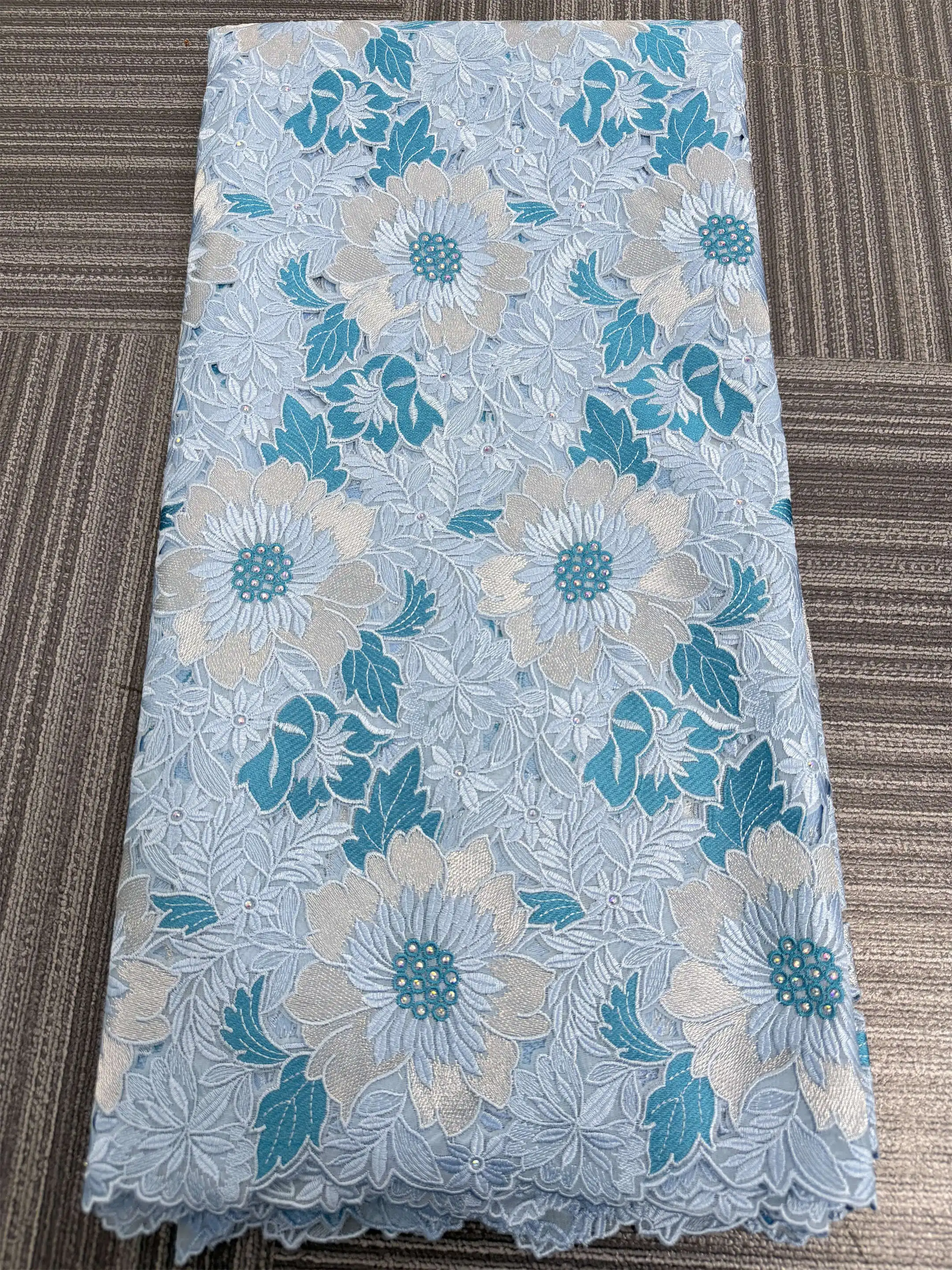 Highest Top Quality Made Swiss Lace Cotton Fabric Soft Original Handcut Embroidery For Wedding Celebrants Party Outfit Sewing