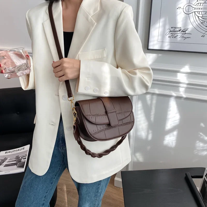 Fashion Saddle Small Shoulder Crossbody Bags For Women Trend Vintage Designer Crocodile Pattern PU Leather Ladies Handbag