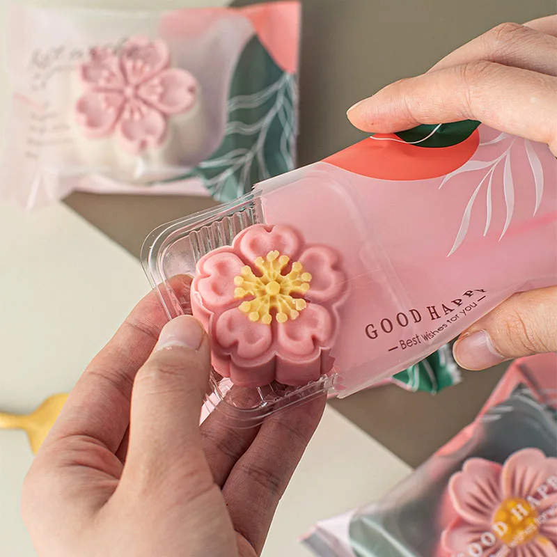 100pcs Mooncake Packaging Bags Mid-autumn Festival New Years Party Supplies Baked Snack Cookie Pastry Pouches Moon Plastic Tray - Image 2