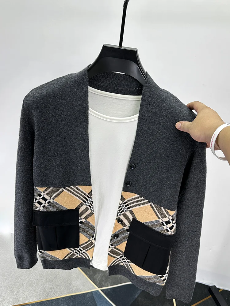 

Мужской кардиган с V-образным вырезом и карманами, повседневная вязаная верхняя одежда, осенне-зимняя модная модель с длинными рукавами из полиэстера