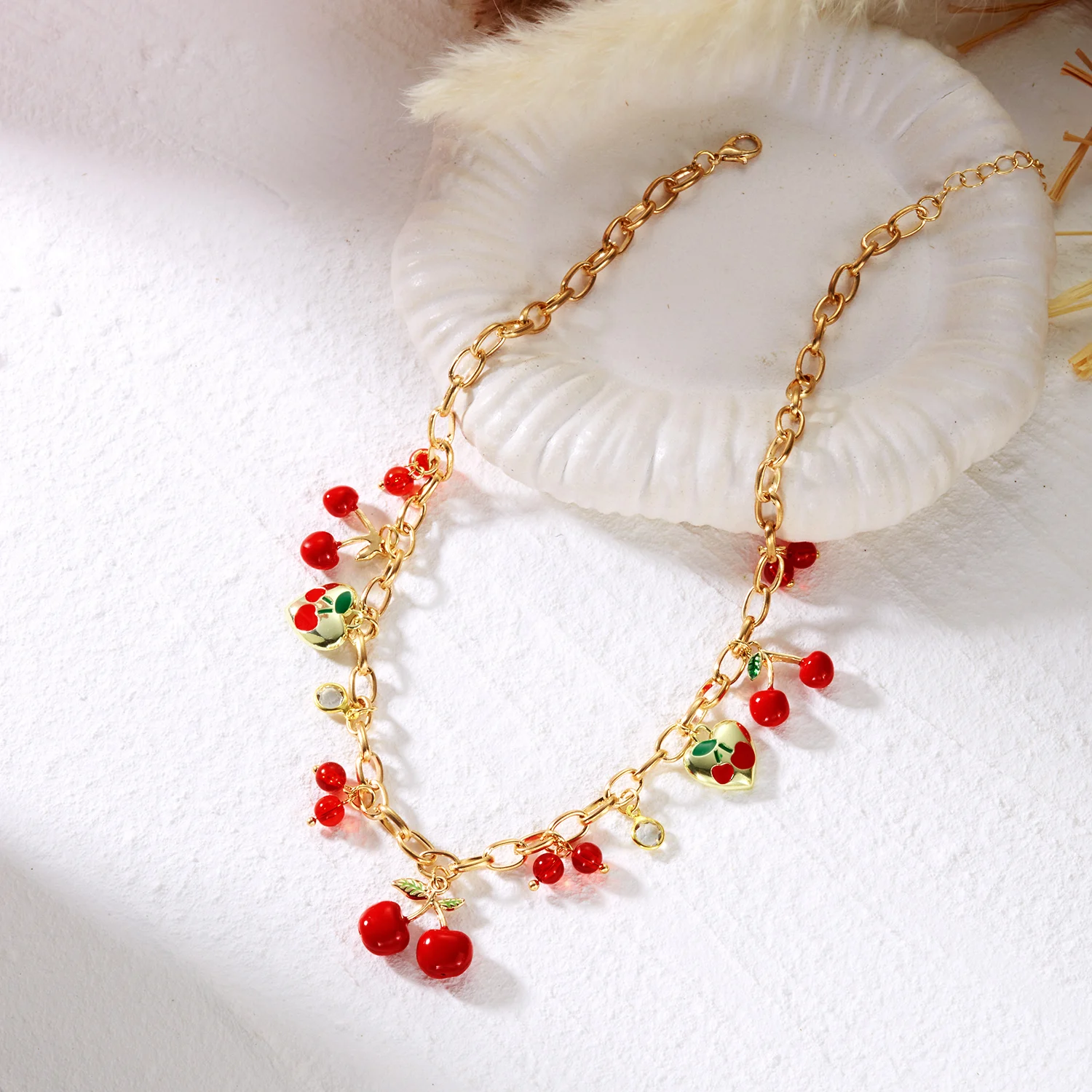 2026 Mode Charme Kirsche Herz Anhänger Halskette für Frauen Rote Erdbeere Bogen Perle Schlüsselbein Kette Ästhetischen Partei Schmuck – Detail 10