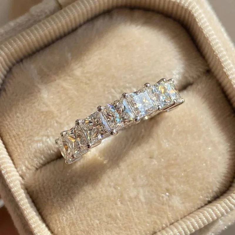 925 Sterling Silver Fashion Seven grains Square Crystal Cubic Zirconia Rings for Women Luxury Wedding Accessories Fine Jewelry