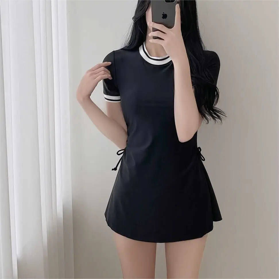 

South korea New Ins Fresh Plaid One-Piece Swimsuit Sexy Sling Backless Belly Covering Slimming Hot Spring Swimsuit Women