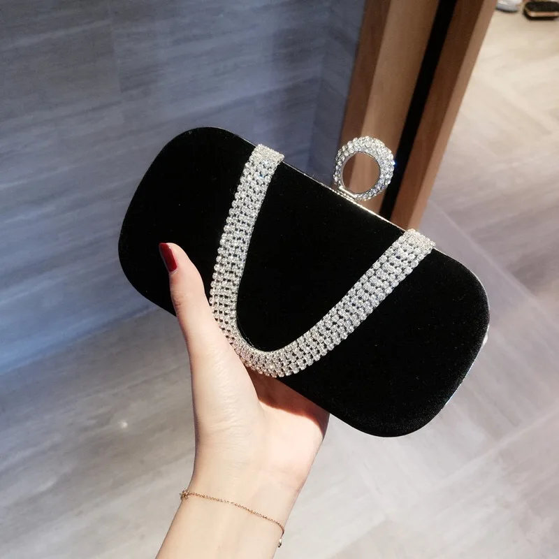 

Velvet Evening Bag Diamond Embellished Single Shoulder Clutch for Women Fashionable Chinese Ballroom Party Purse