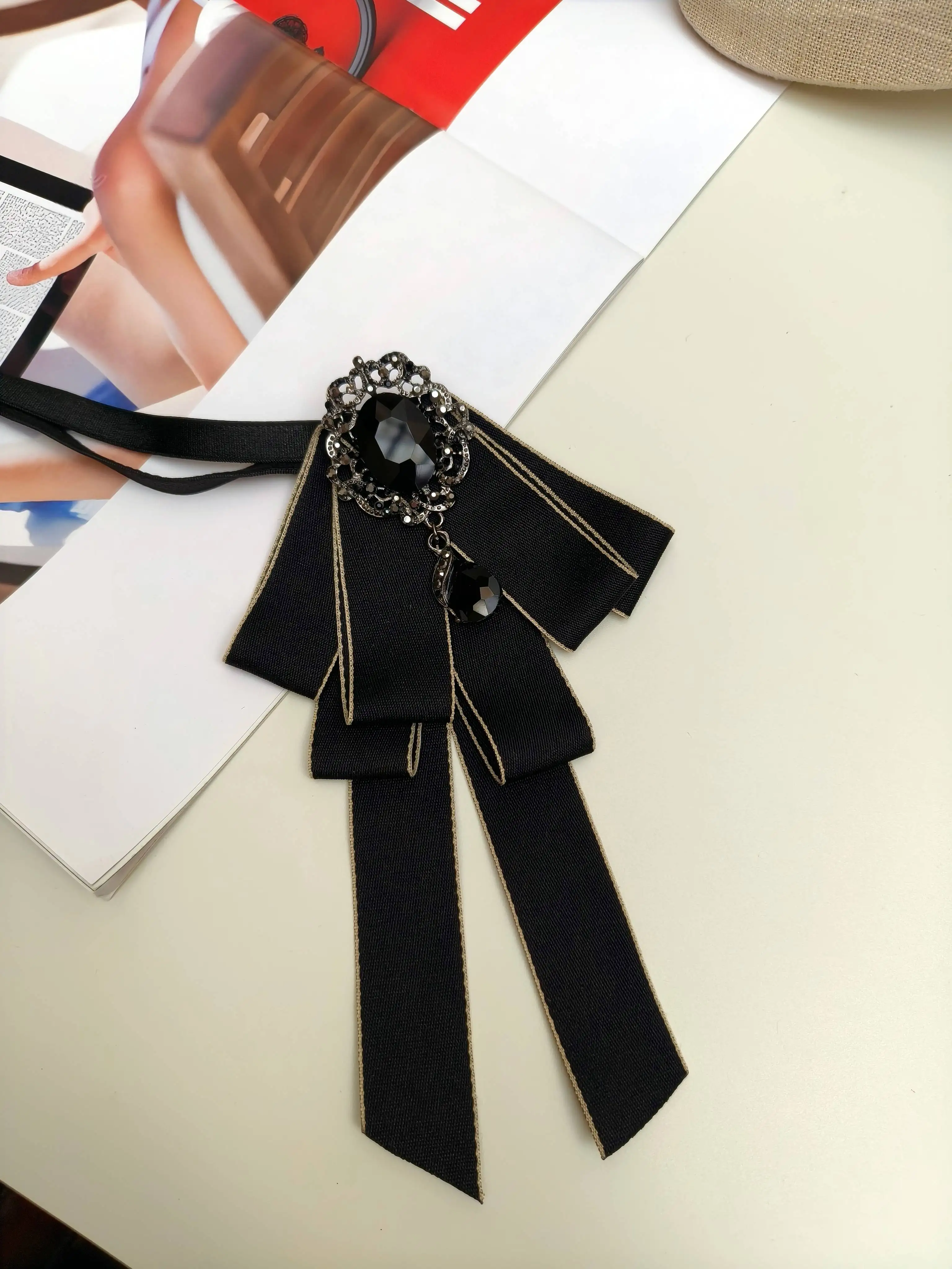 Vintage European-Style Court Black Satin Gold-Edged Multi-Layered Bow Tie, Gunmetal Hollow-Out Rhinestone Black Gemstone Pendant Bow Tie, Adjustable Lolita Dress Jk Shirt Retro Collar Accessory