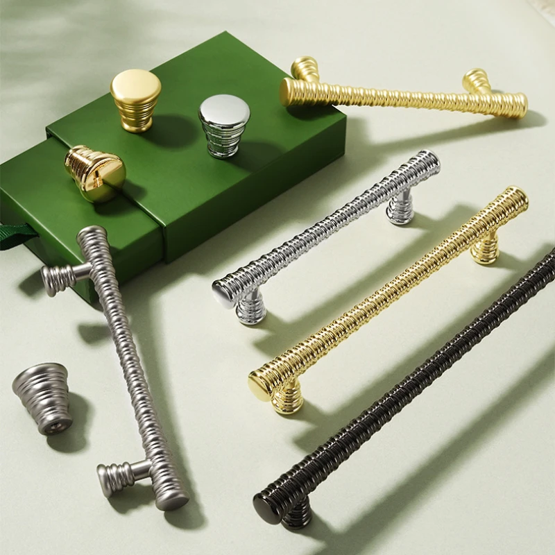 

European Creativity Handles for Furniture Embossing Cabinet Knobs and Handles Golden Handles for Wardrobe and Drawer